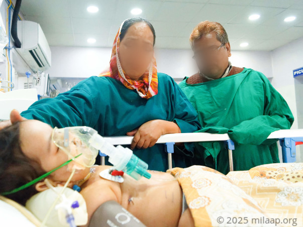 Baby of Sarwari begum needs your help to survive