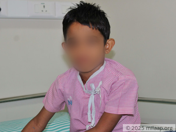 ಗಜೇಂದ್ರ ಚಿಕಿತ್ಸೆಗೆ ಸಹಾಯ ಮಾಡಿ(Help Gajendra undergo treatment)