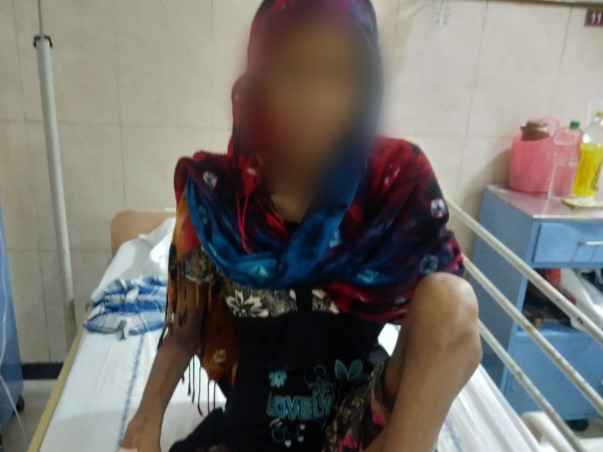 16 Years Old P H Swapna Needs Your Help To Fight Bone Cancer