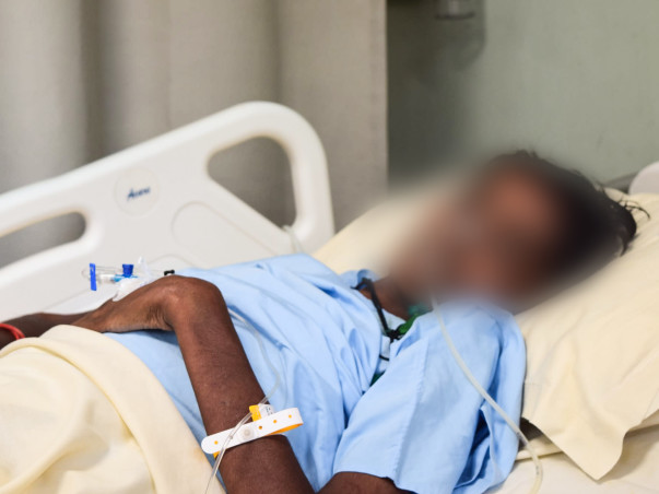 He Dreamed Of Opening A Shop For His Father, But He Could Die Soon