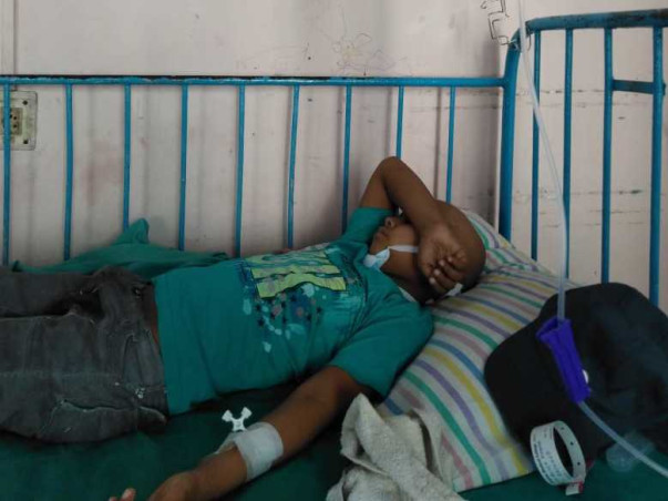 10 Years Old Ayush Kumar Needs Your Help To Recover From Lymphoma