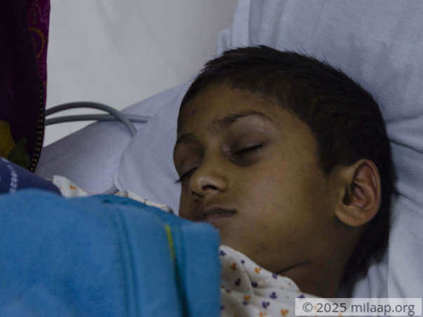 Parents Who Can't Even Feed Their Son Have Only Few Hours To Save Him