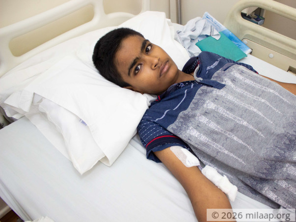 15-year-old Ritesh is suffering from blood cancer and needs help