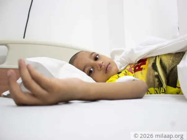 Auto Driver’s 6-Year-Old Has Unbearable Stomach Pain From Cancer