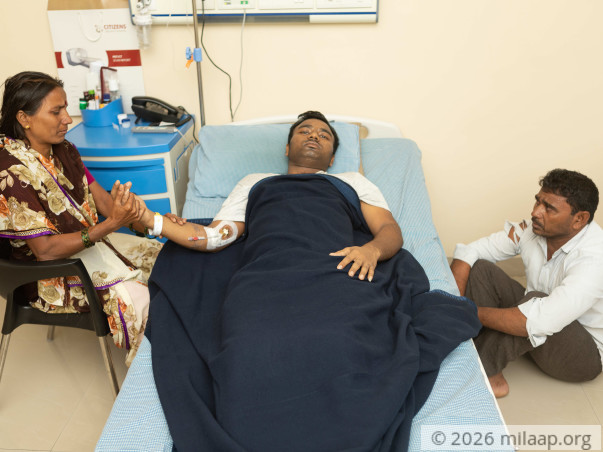 Daily Wager Struggles In A Strange City To Save Only Son From Cancer