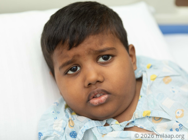 6-Year-Old Cancer Patient Prays To God To Not Separate Him From Mother