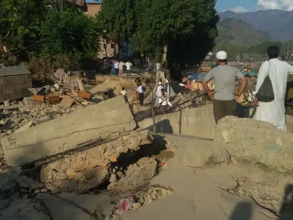 #Bake4Kashmir-We are fundraising to provide food grains and utensils to JnK flood survivors