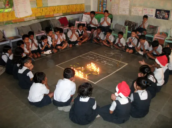 Please help to bring resources for 20 low-income community classrooms.