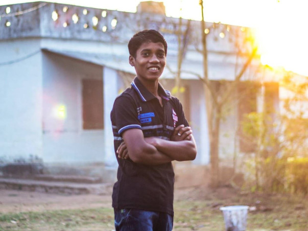 Help Tehasin and Sukriya to complete their primary education