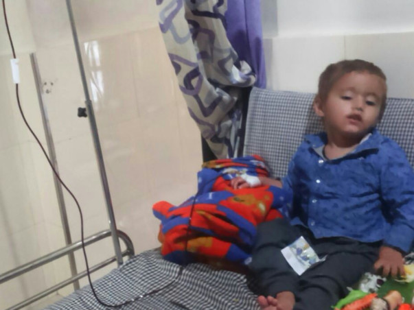 Help little Aadarsh To live His Life Without Thalassemia