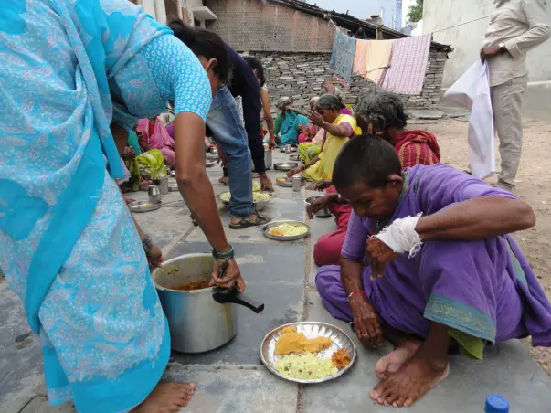 Feed the hungry poor old aged persons in India