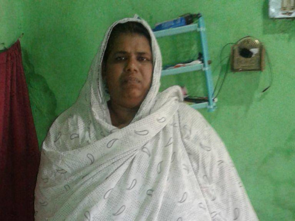 Help Zeenath Khan undergo a bariatric surgery