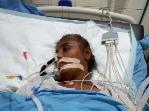 Help A Mother To Reach Her Son