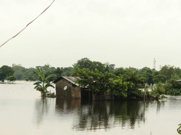 Help People In Assam Floods