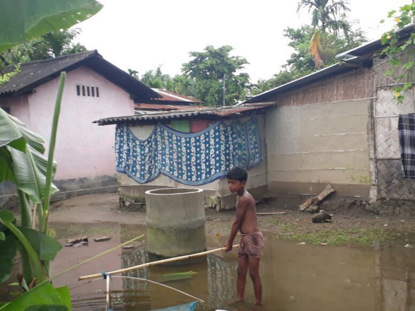Help People In Assam Floods