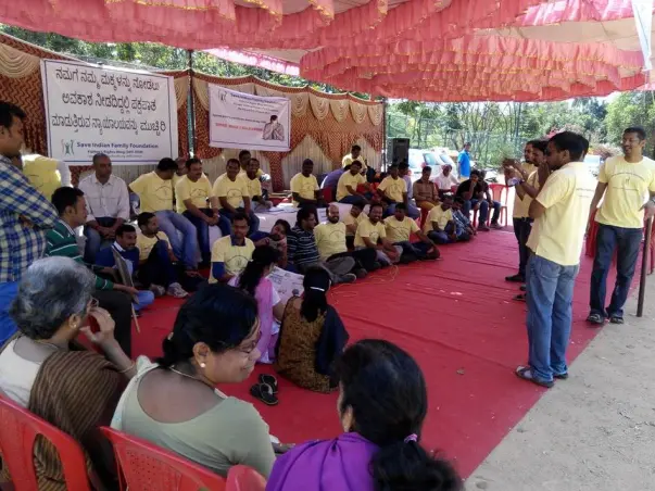 Donate for Community Centers and Workshops for Vulnerable Men