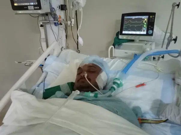 Mumbai Cobbler Is Struggling With Brain Injury From A Road  Accident