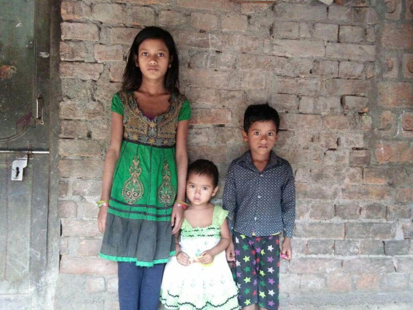 26-year-old mother fights against cancer to be with her children