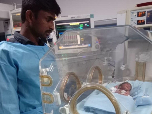 These Parents Are Struggling To Save Their Extremely Premature Baby