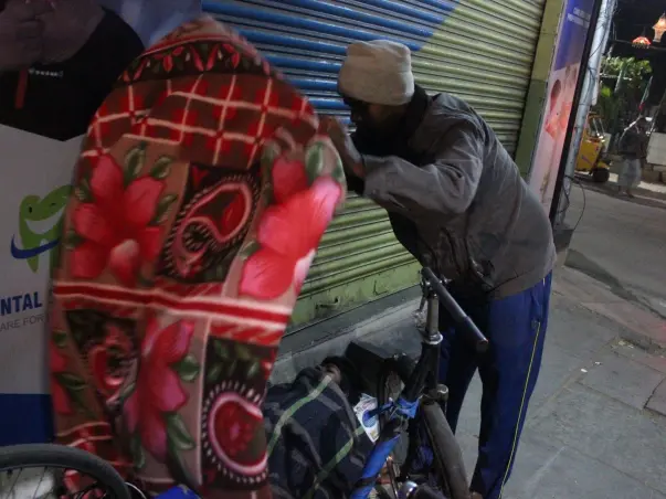 Donate a Blanket and save some homeless from freezing nights