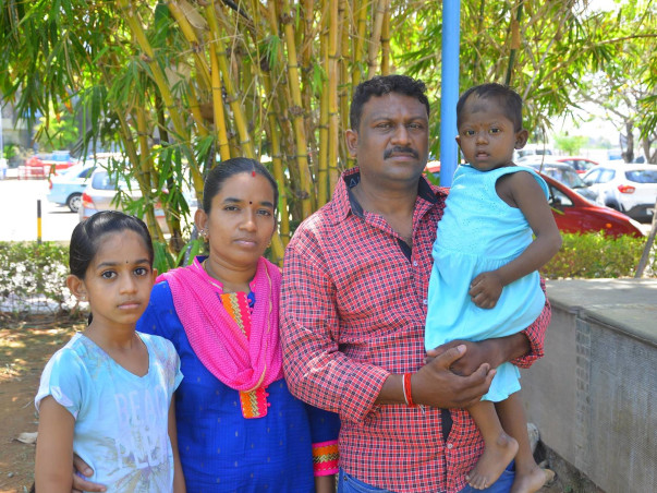 Help 4-Year-Old Who Scratches Skin and Pulls Hair Out In Pain