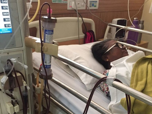 Help Indira To Undergo Dialysis