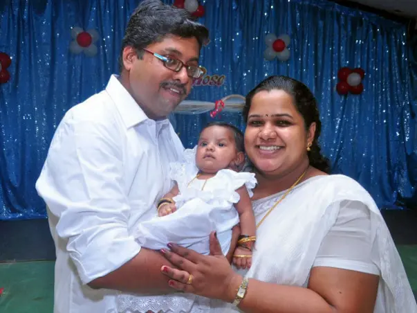 Compassionate doctor with liver failure needs your help.