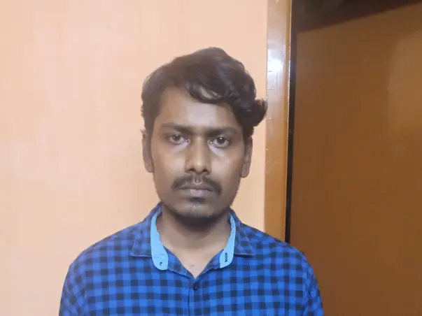 Help Karthik Kumar To Walk Again