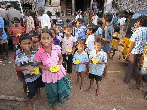 Help To Provide The Underprivileged With Food