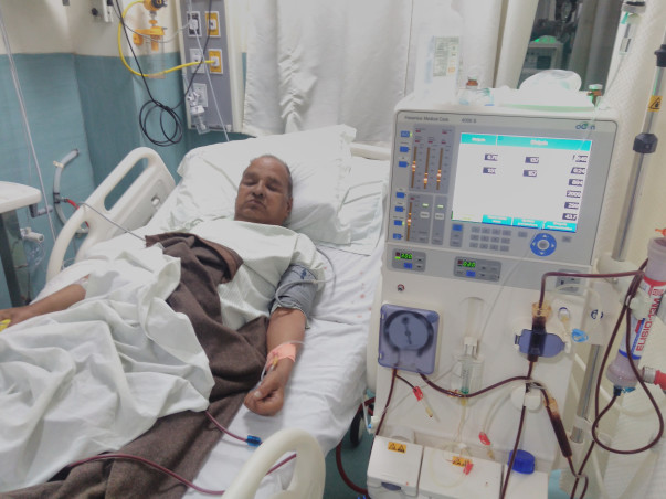 Help Fifty Eight year old Father to get Kidney Transplant.