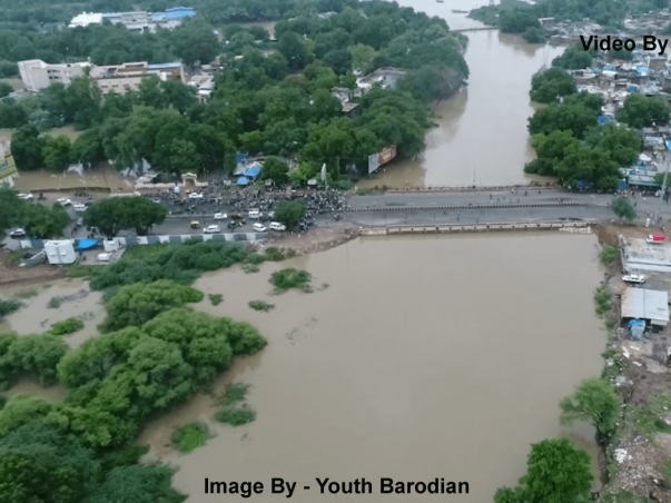 Help for Vadodara Heavy Flood Affected