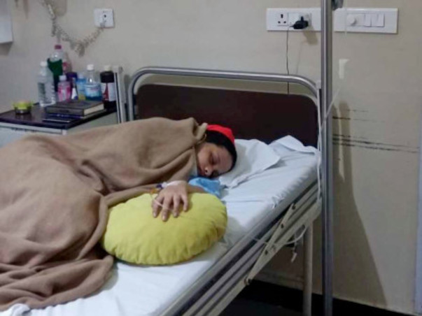 Help 19 year old girl Husna to Fight with Cancer