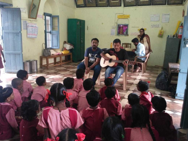 HELP UNDERPRIVILEGED KIDS FOR MUSIC EDUCATION