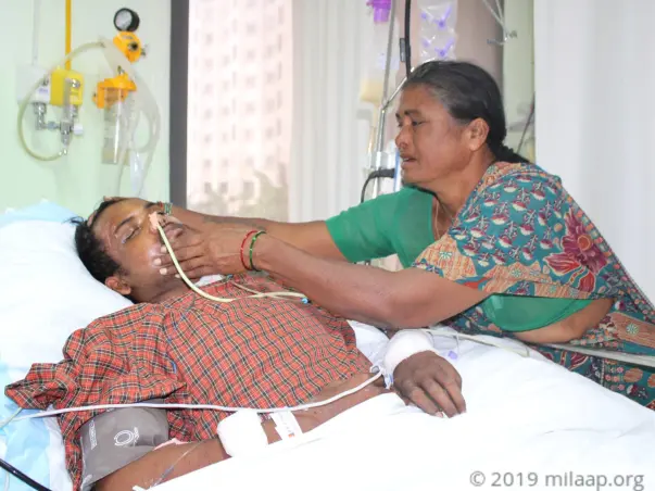 Even If I Sell 100 Bangles In A Day I Can't Save My Son, He Needs Help