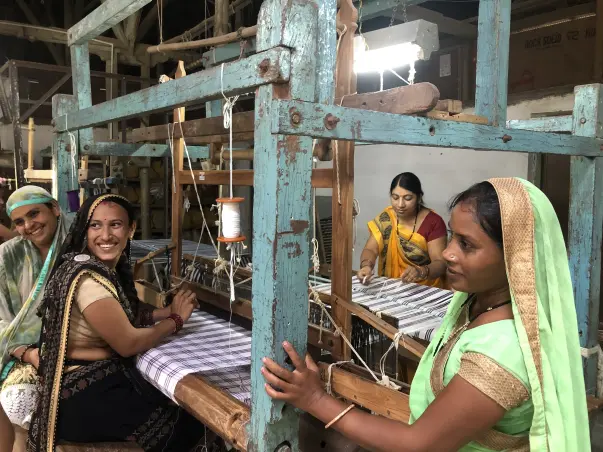 Help the Weavers of Maheshwar