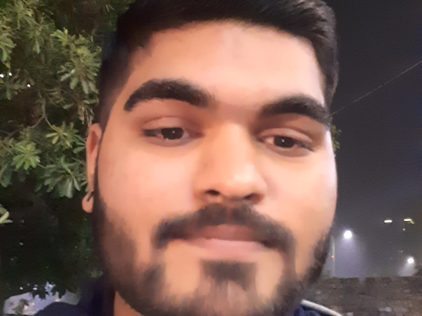 Help shivam raise funds for college education.