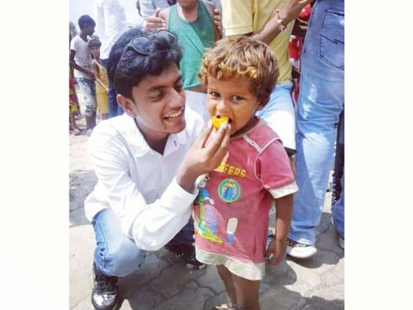 Help Nilay in feeding the hungry and creating a hunger free India