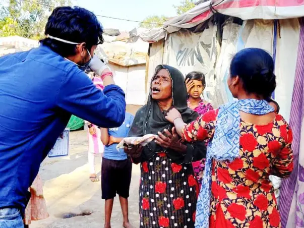 Help Us Feed 650 Families In Ghaziabad Slums. COVID19: Economic crisis