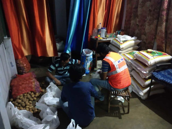 CoCare - Help for Covid through Food, O2, Medicines