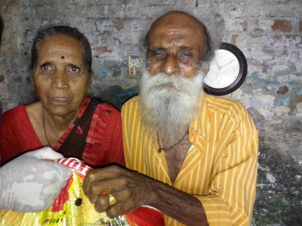 IN COVID 19 PLEASE DONATE TO DISTRIBUTE FOOD FOR POOR NEEDY PEOPLE