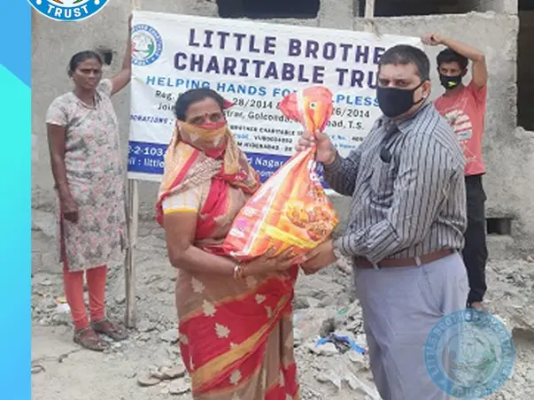 Ration Kit distribution worth of 1000/- to daily wages labourer family