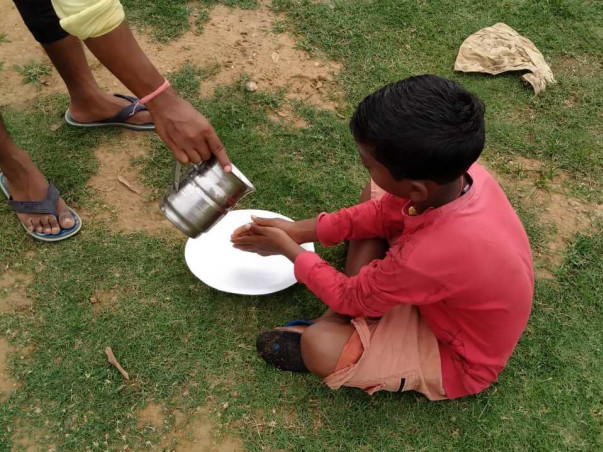 Help The Poor With Food In This Pandemic Situation
