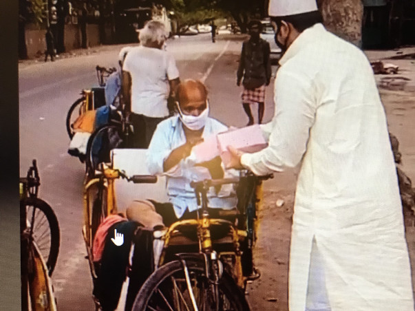 Feed the Homeless near Hz Nizamuddin Dargah