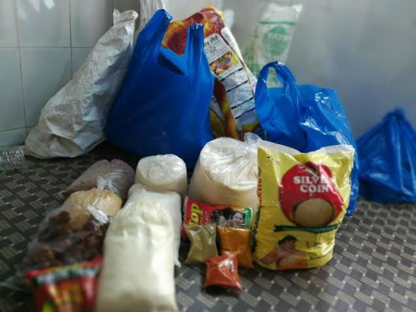 Help Daily Wage Workers And Poor People In Thane, Maharashtra