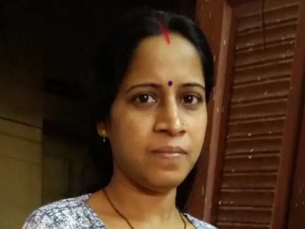 Support  Sumi Saha Raise Funds For Delivery Related Expenses