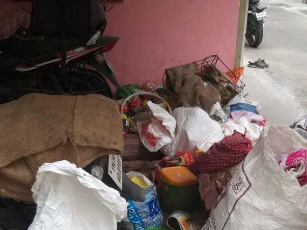 Help 5 Friends to pay their room rent during this pandemic