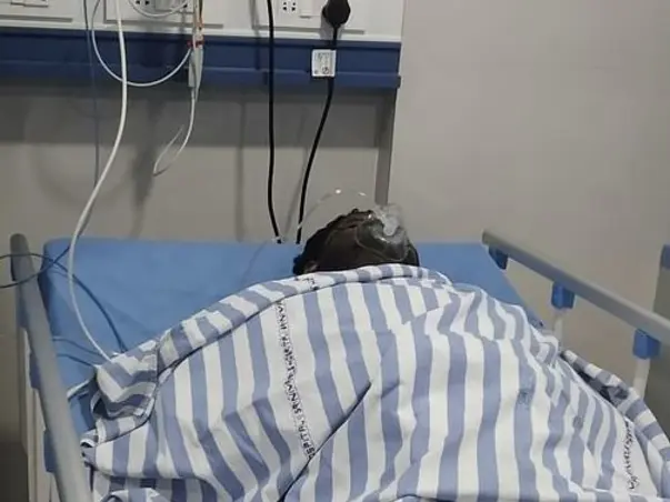 Purushotham spinalcord surgery