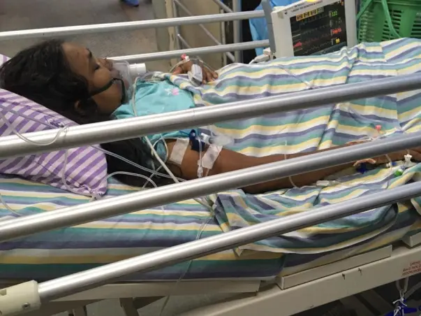 My aunt is struggling with Leukemia, help her
