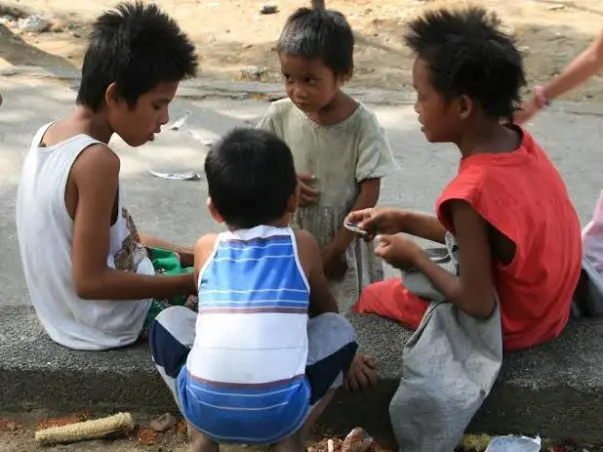 Help us for spread smiles at the face of these children