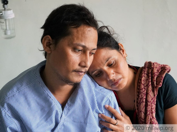 This Young Wife Is Struggling Alone To Save Her Husband From Cancer